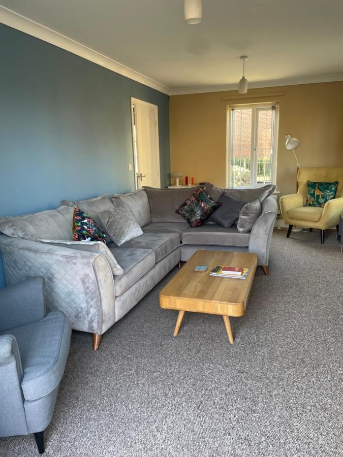 Stunning Large Detached Gloucester, 4 Beds, 3 Bedroom, 2 Bathroom Property, Nr Chelt, The Docks And Quays Sleeps 6 Zewnętrze zdjęcie