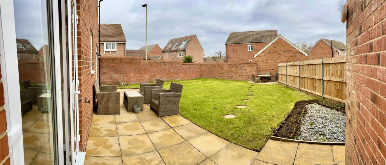 Stunning Large Detached Gloucester, 4 Beds, 3 Bedroom, 2 Bathroom Property, Nr Chelt, The Docks And Quays Sleeps 6 Zewnętrze zdjęcie