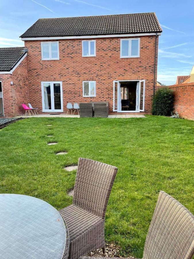 Stunning Large Detached Gloucester, 4 Beds, 3 Bedroom, 2 Bathroom Property, Nr Chelt, The Docks And Quays Sleeps 6 Zewnętrze zdjęcie